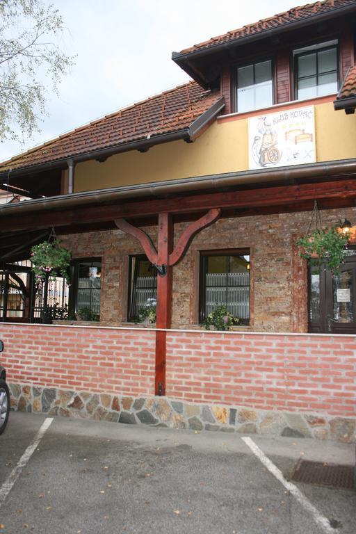Guest House Klub Kovac Naklo Exterior foto